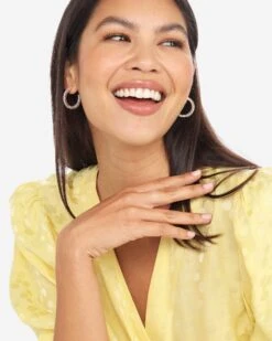 Heiress Hoops 1" - Silver|White Diamondettes -Melinda Maria 196 05.15.24 Ecomm 02421