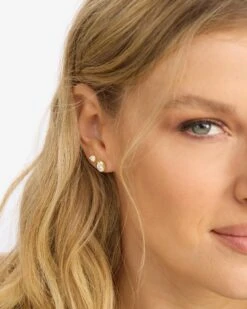 She's A Boss Studs 6mm - Gold|White Diamondettes -Melinda Maria She saBossStuds6mm E7144 G WTCZ E V2